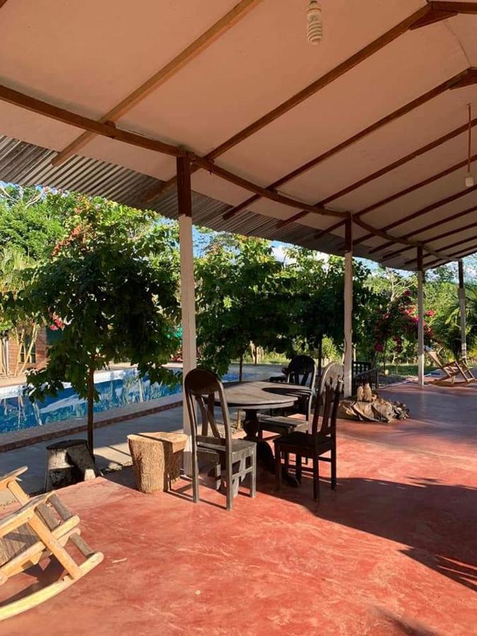 Choclino -bungalows Con Piscina Privada, Mirador Y Tours En La Selva